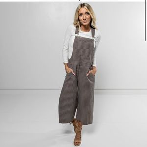 Stevie Hender NWT overall pants